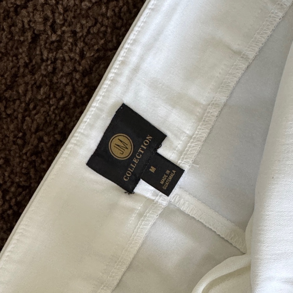 JM Collection White Ankle Pants with Black Accents - Picture 2 of 9